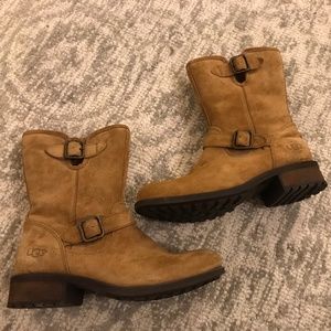 UGG  water resistant tan suede  boots Excellent condition size 9 1/2 M